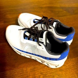 Brand new ON CloudTec running shoes